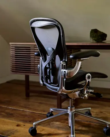 Ergonomic Remastered V2 Herman Miller Aeron Graphite Polished Aluminium Frame Chair Size C
