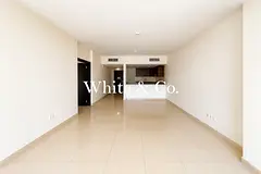 Spacious 1BR | Large Balcony | Marina View
