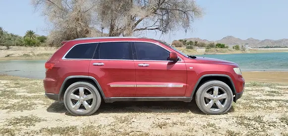 صورة 3 لـ 2012 JEEP GRAND CHEROKEE