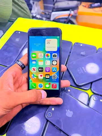 Used iPhone 8 - 64GB, very good working Condition