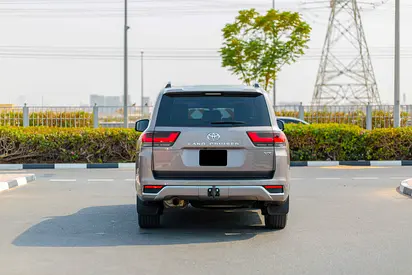صورة 5 لـ 2022 Toyota LAND CRUISER