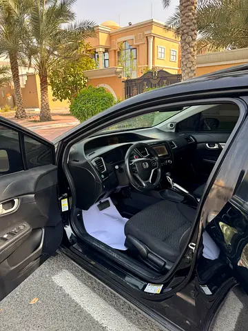 2015 Honda CIVIC — фото 14
