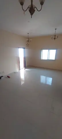 Spacious 2-Bedroom Apartment on Main Road – Al Nuaimiya 1