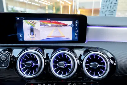 صورة 18 لـ 2025 Mercedes-BENZ A-CLASS