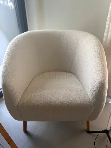 Set of 2 Elegant Bouclé Accent Chairs – Cream