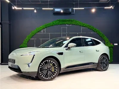 Avatr 11 VIP Edition Ultra Luxury EV