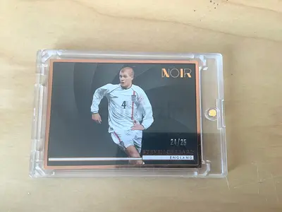 Steven Gerrard 24/25 bonze frameNoir England Football Trading Card (Sleeved)