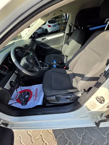 2012 Volkswagen JETTA 照片 3