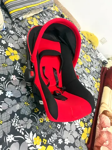 Baby carry cot