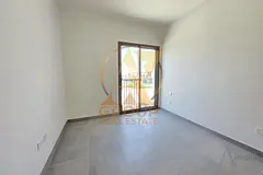 VACANT BEST UNIT VERY CLOSE TO POOL & PARK 3BR+MAID LA VIOLETA