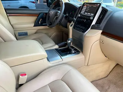2016 Toyota LAND CRUISER 照片 17