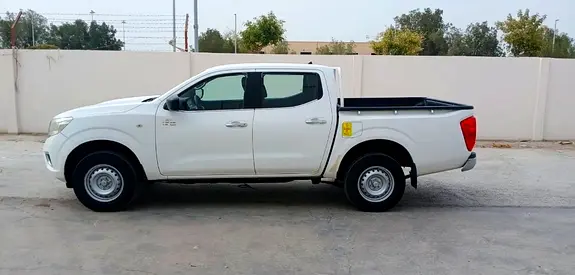 Nissan Navara SE 2019 GCC - 4WD Manual - Well Maintained
