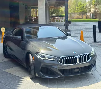 2022 BMW 8-SERIES photo 1