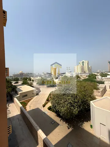 إيجار شقة غرفتين و حمام السعر 33 الف التامين 2500