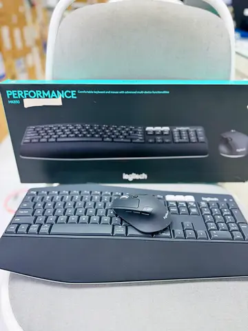 Logitech Performance Wireless Keyboard and Mouse Combo (MK850-like) - NEW Condition