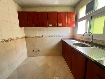 Near safari mall 1bhk just in 26k family building prime location