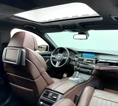 2013 BMW M5 photo 12