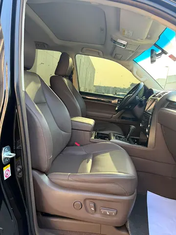 صورة 16 لـ 2019 Lexus GX-SERIES