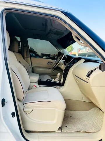 2015 Nissan PATROL — фото 5