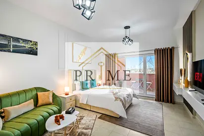 FURNISHED CLOSED KITCHEN STUDIO WITH BALCONY