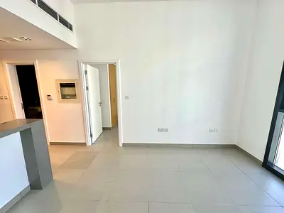 BRAND NEW (1BHK) READY TO MOVE WITH GYM, POOL AND PARKING