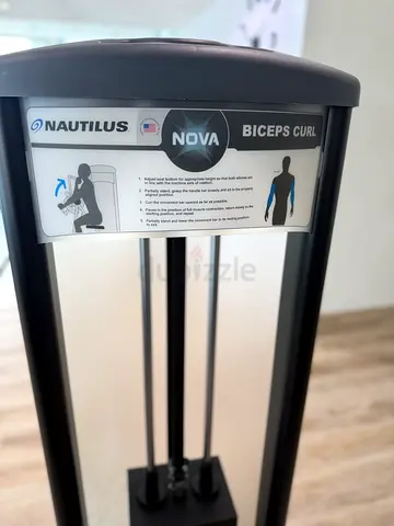 Nautilus Nova Biceps Curl Machine - Commercial Grade