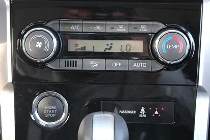 صورة 13 لـ 2026 Toyota VELOZ