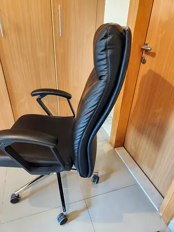 Furnitures