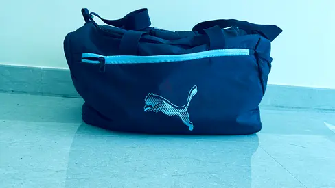 Puma dark blue gym bag - good condition