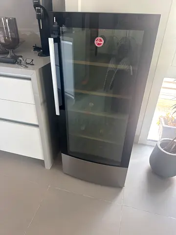 Hoover Wine Fridge Perfect Condition