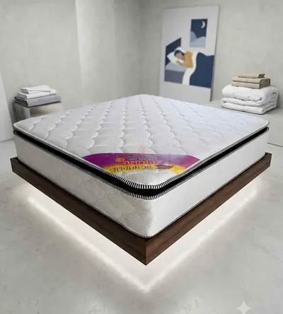 Brand new King size Top memory Foam Spring Mattress Available