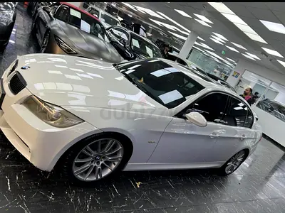 Well maintained single handed used BMW 3 series only 13k AED