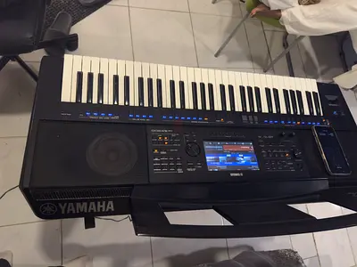 Yamaha Psr sx900 keyboard