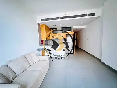 Fully Furnished Studio| 400 Sq. Ft. | Ready to Move