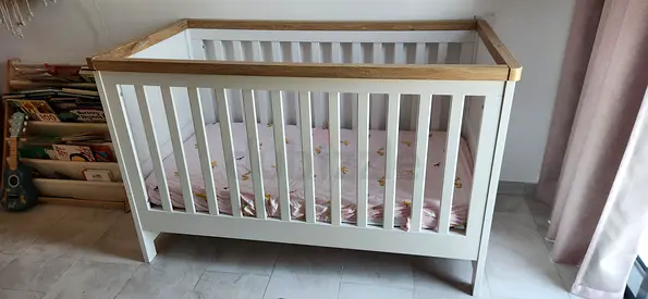 White Cot in good condition with mattress