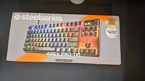 Steelseries Apex Pro Tkl gen 3 gaming keyboard