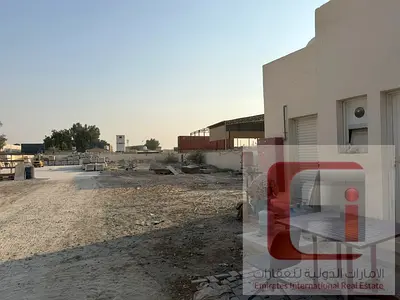 للايجار ارض مسورة بالصجعه