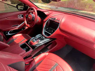 2023 Aston Martin DBX 缩略图 15