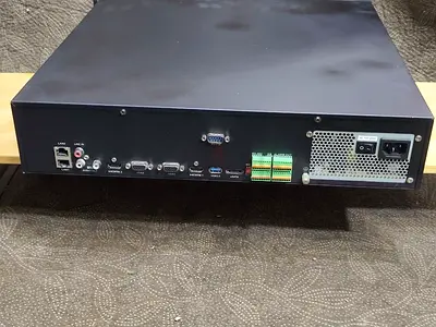 Hikvision DS-9664NI-M8 64-ch 2U 4K NVR Up to 64-ch IP camera inputs p - no hdd