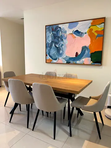 Dining table for sale