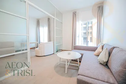 Corner Unit | Low Floor | Boulevard And Park Views
