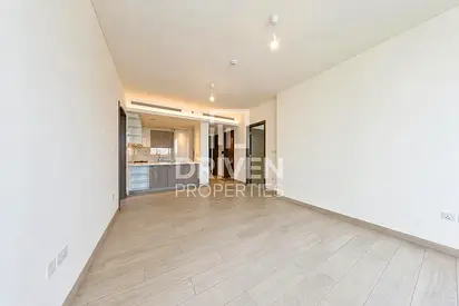 Spacious Apt | Large Terrace | Vacant | Negotiable