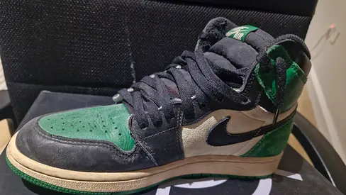 Used Nike Air Jordan 1 High - Green/Black/White