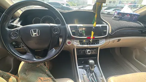 Honda accord 2014  Full option - Leather seats