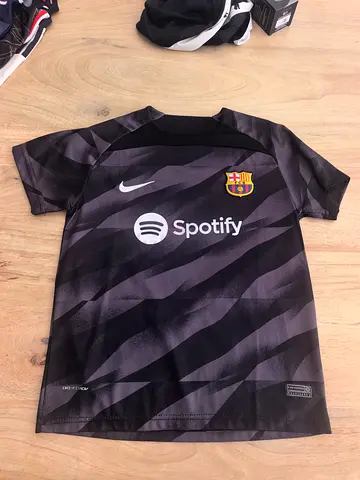FC Barcelona 2023/24 Black Training Jersey - Kids Size 8-10