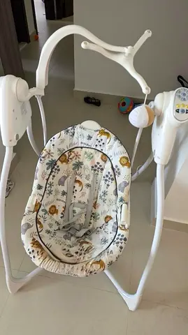 Electric Baby Swing with Mobile and Harness - Lightly Used