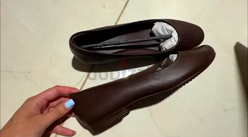 Used cabin crew shoe