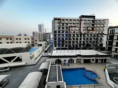 CORNER STUDIO | 2 BALCONIES | VACANT