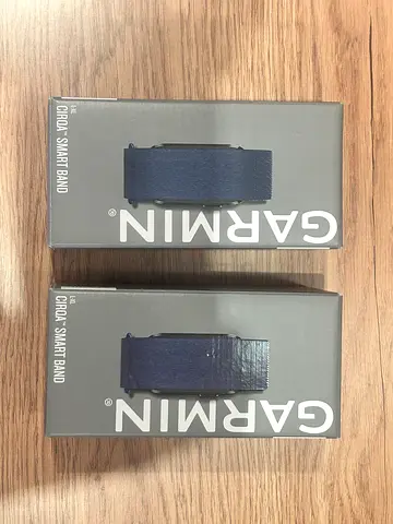 1 Garmin Cirqa Smart Band (new in box) - Navy L-XL