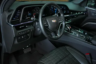 صورة مصغرة 13 لـ 2024 Cadillac ESCALADE